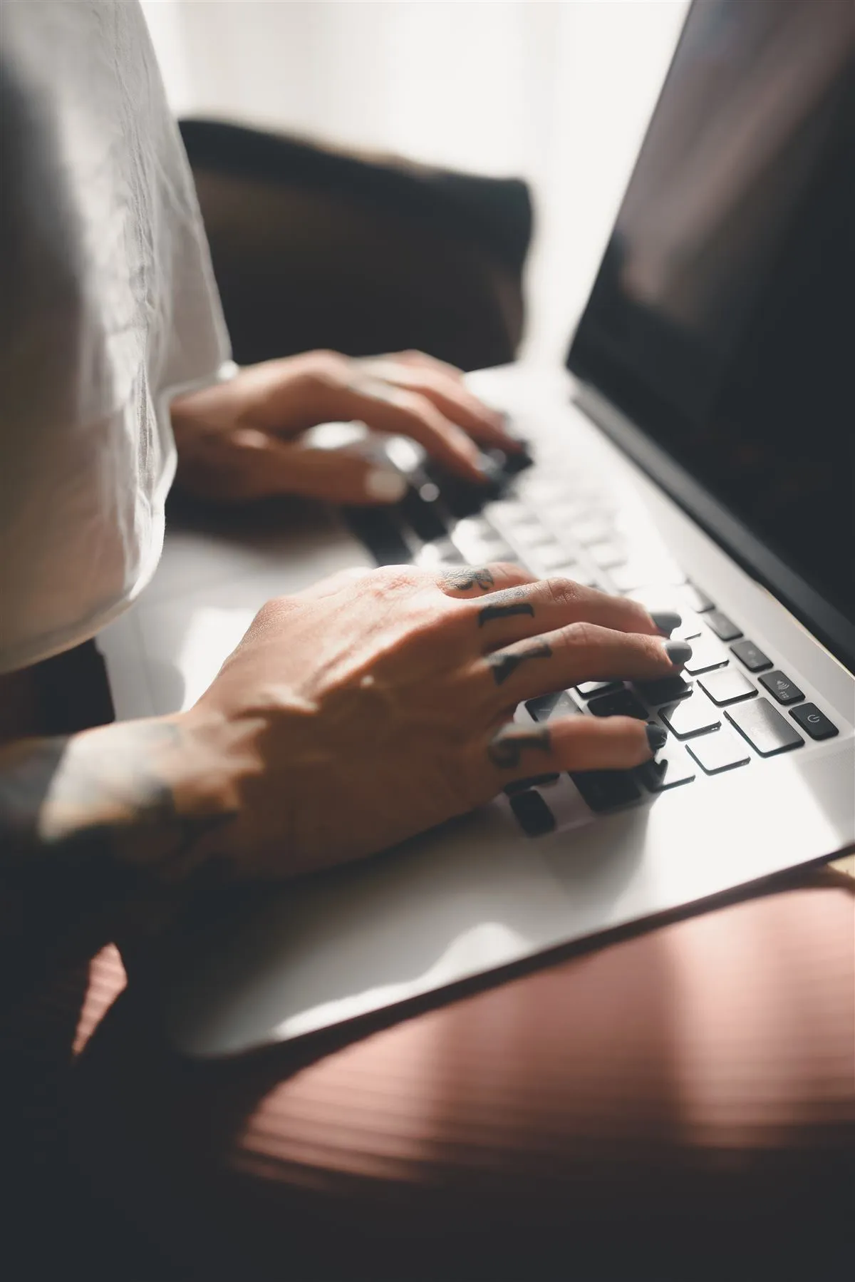 Authorized Negotiator reviewing an IT Schedule labor category rate proposal